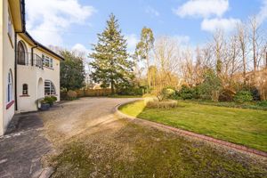 Front Driveway- click for photo gallery